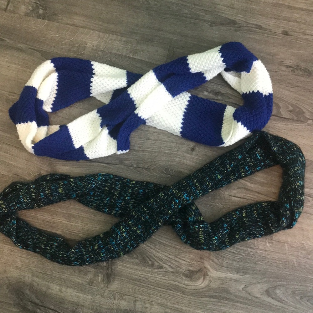 Infiniti scarves